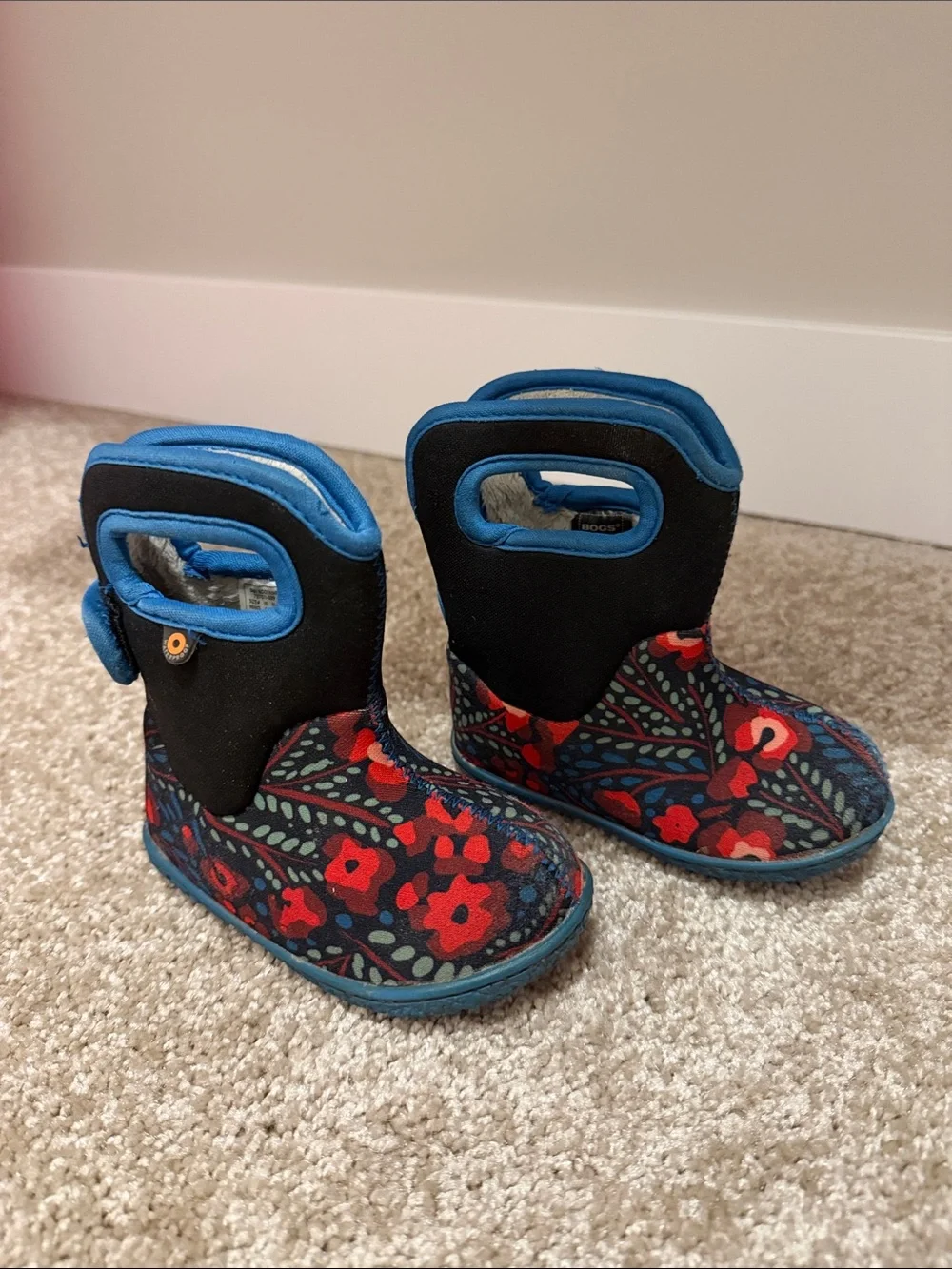 Bogs Kids Floral Boots in Black and Red with Blue Trim